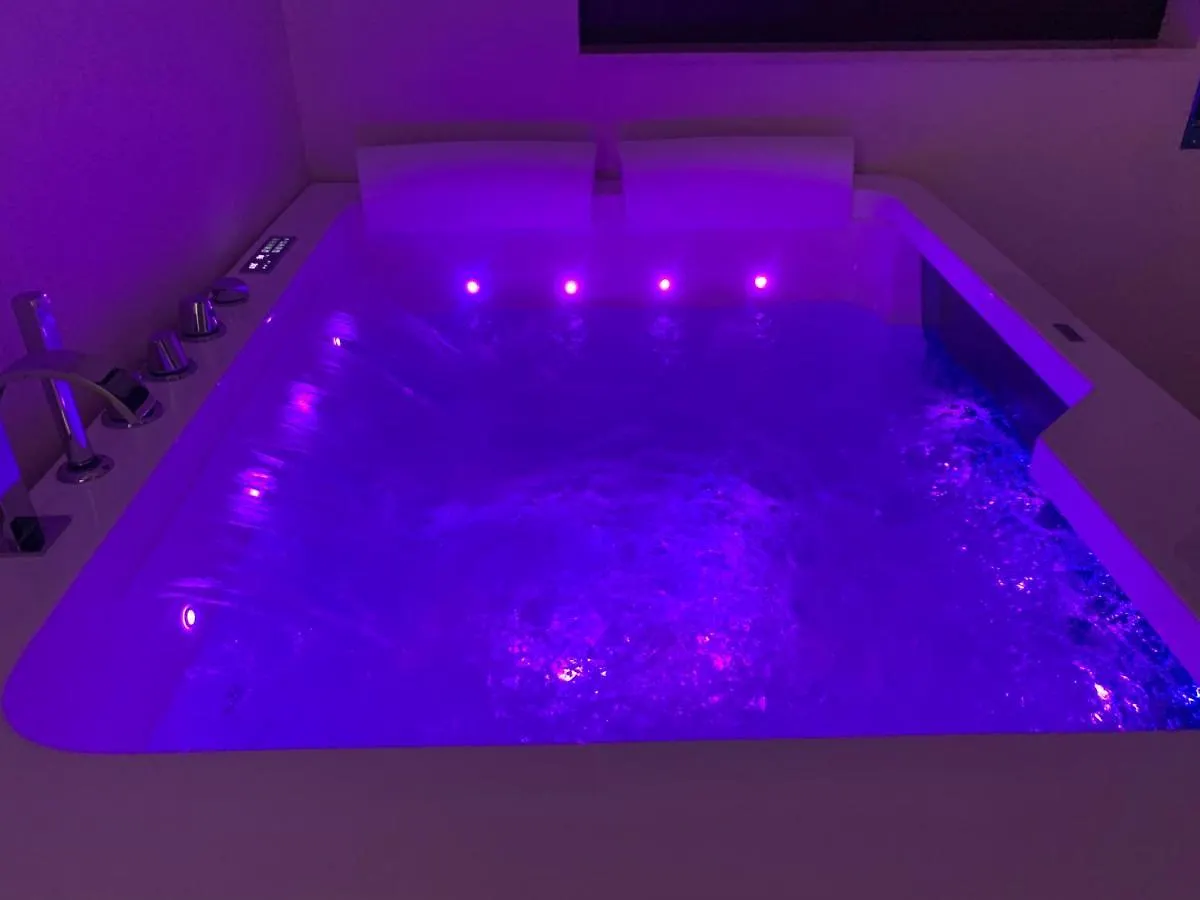 Athena Rooms With Private Spa Pachino Affittacamere