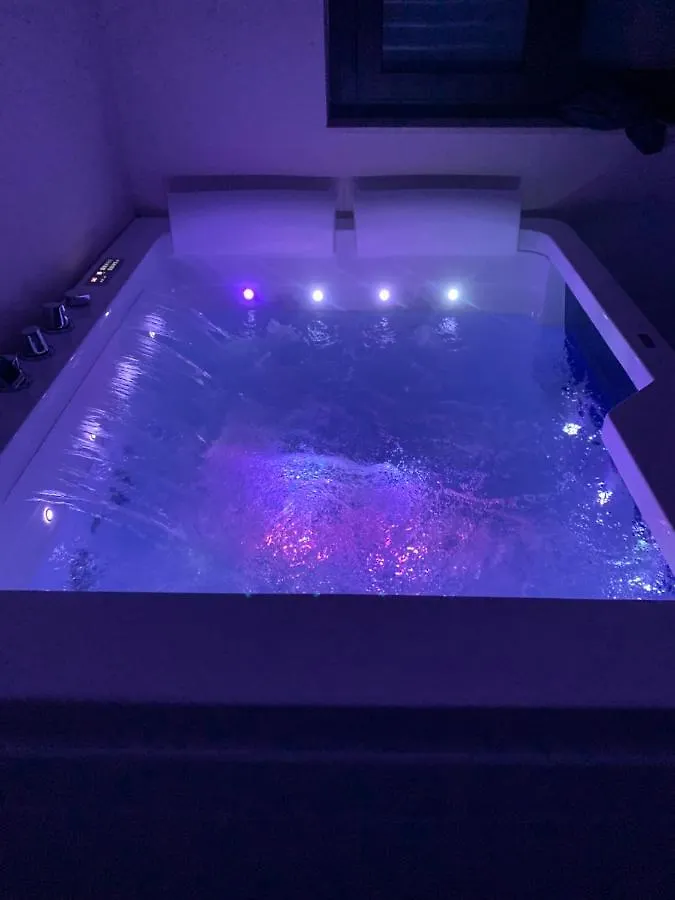 Athena Rooms With Private Spa Pachino